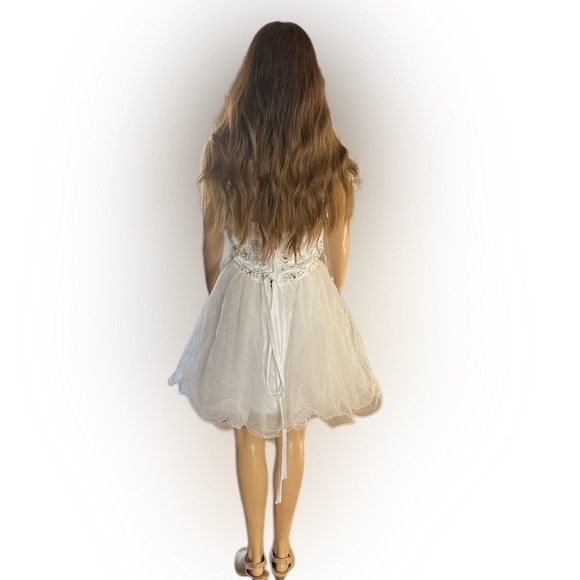 Grace Karin White Sleeveless Rhinestone and Embellished Fit & Flare Dress Size 4 - Picture 8 of 15